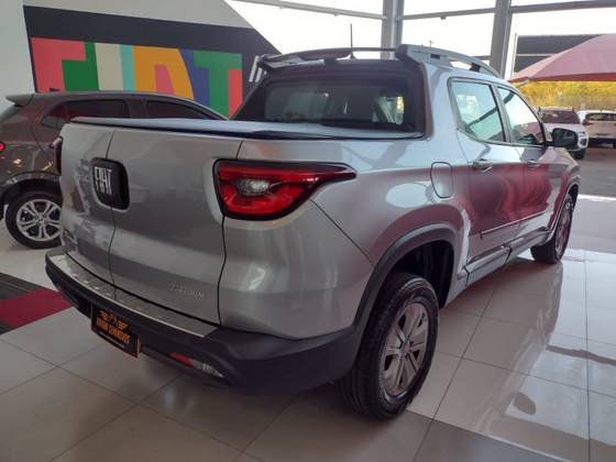 FIAT TORO 1.8 16V EVO FLEX FREEDOM AT6 FIAT TORO 1.8 16V EVO FLEX FREEDOM AT6